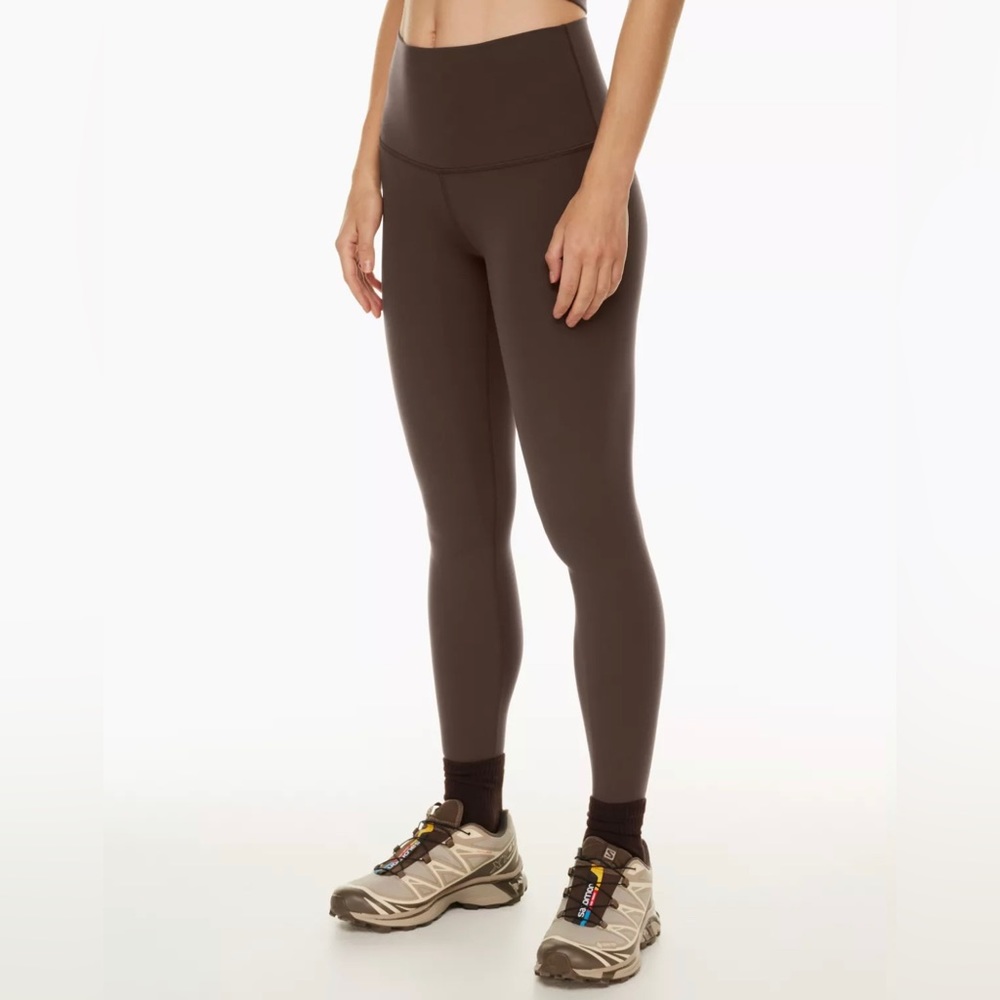 RARE Aritzia TnAction TnaBUTTER™ Atmosphere Hi-Rise Legging